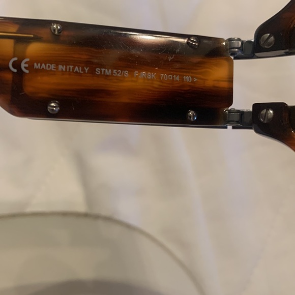 Authentic Stella McCartney sunglasses. - Picture 4 of 7